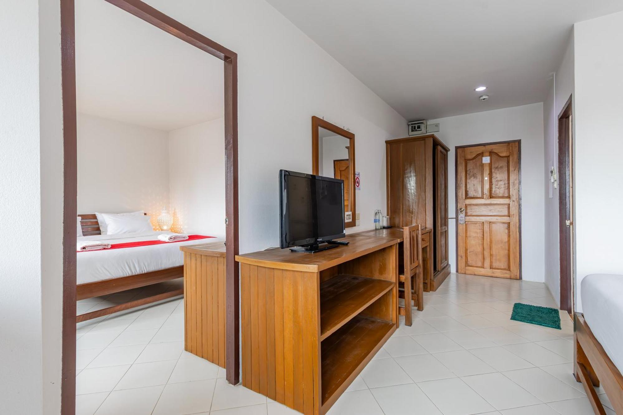 Budget Stars Hotel 치앙마이 외부 사진